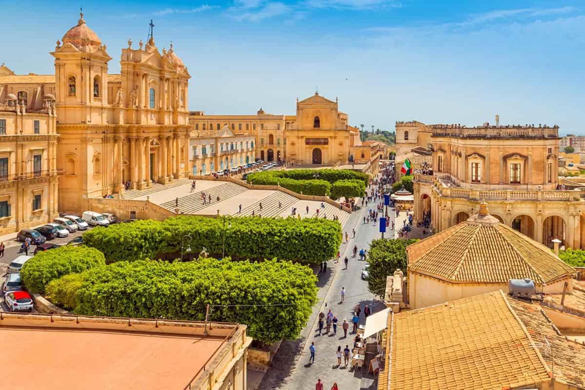 Casa Vacanza Na Zia Agnese Noto Exteriör bild