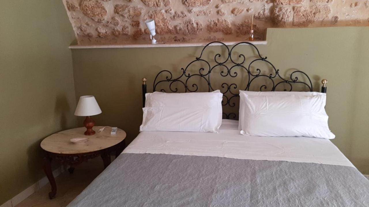 Casa Vacanza Na Zia Agnese Noto Exteriör bild